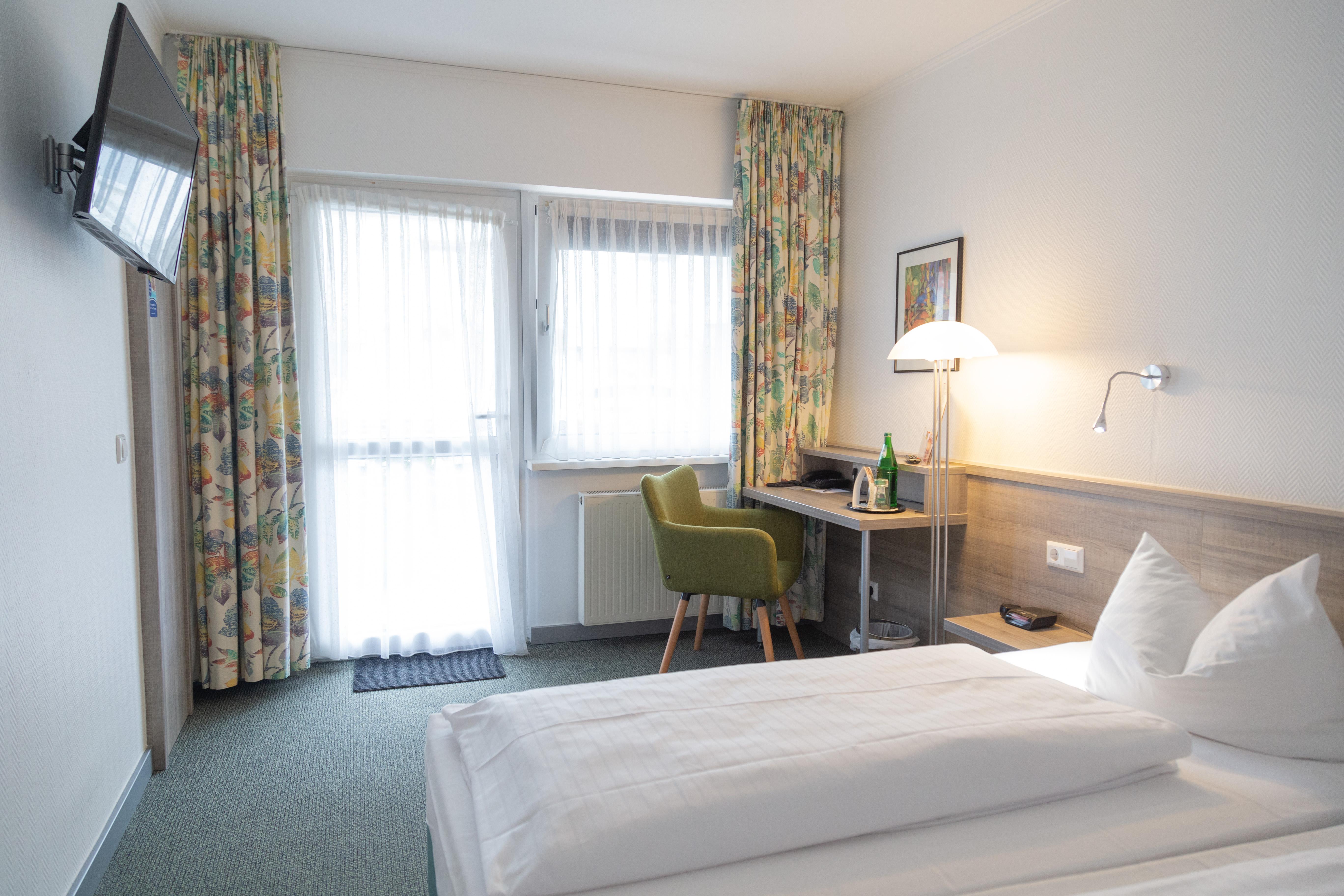 Das Ebertor - Hotel & Hostel Boppard Exterior foto